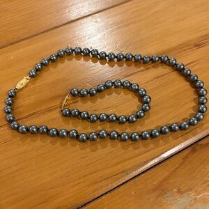 Vintage Gray Faux Pearl Necklace & Bracelet Set with Gold Tone Filigree Clasp